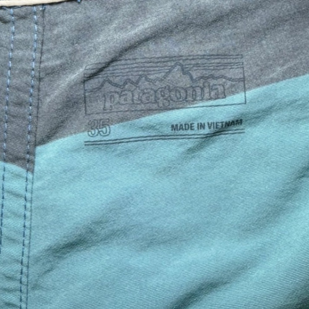 Patagonia Mens Board Shorts Size 35 Blue Green Stripe Recycled Nylon Swim Trunks - Picture 3 of 7